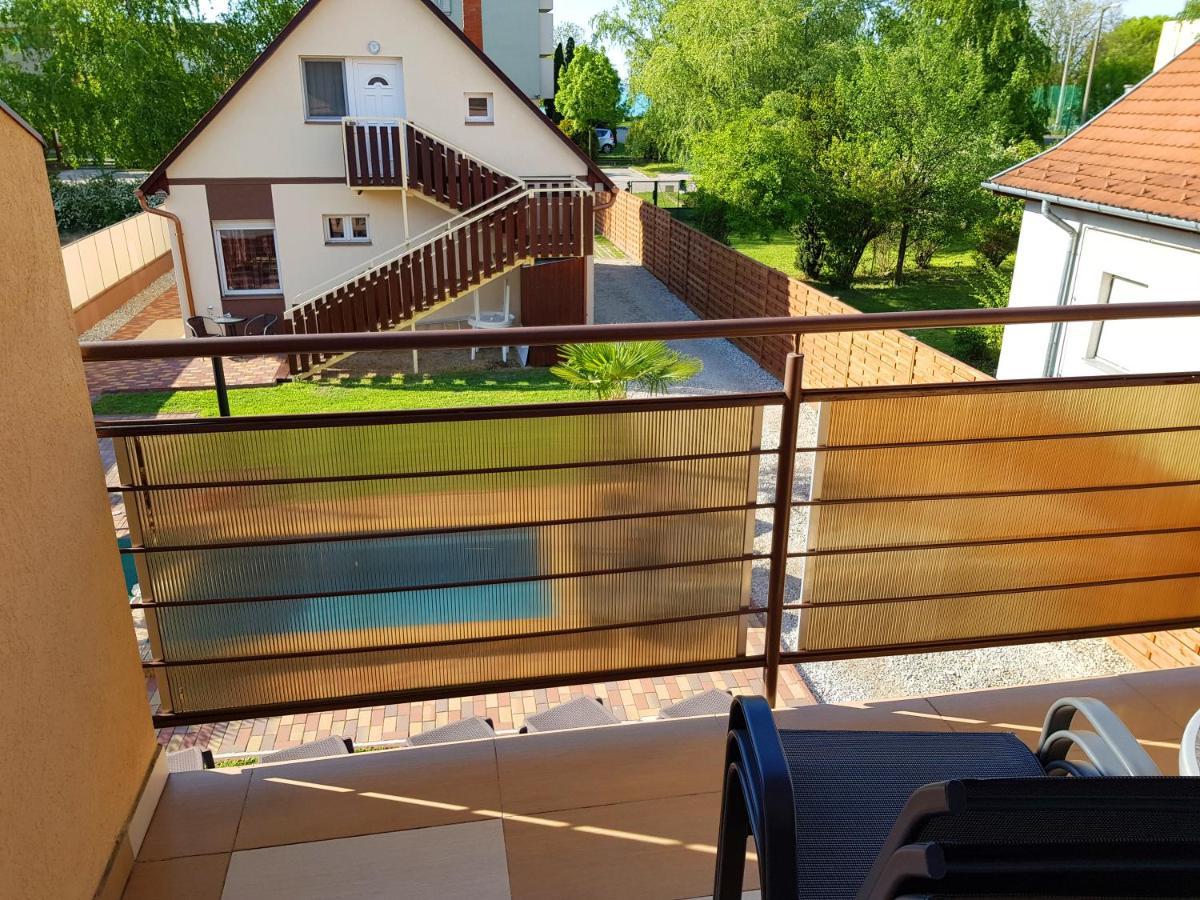 Napsugar Villa B Siófok Eksteriør billede